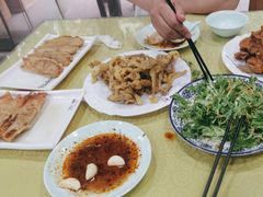 -春水锅贴·传统鲁菜(大明湖店)