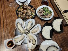-蚝堡海鲜·威海菜·海肠捞饭·烧烤·亚洲吃蚝公司(幸福门店)