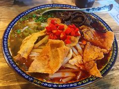 螺蛳粉-柳石居柳州螺蛳粉(万达店)