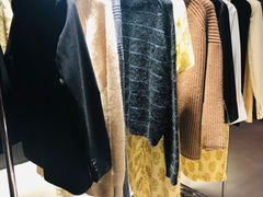 -Acne Studios(芮欧百货店)