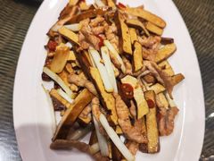 -卿雲阁私人高定餐厅(汉口江滩店)