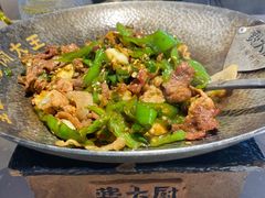 -费大厨辣椒炒肉(黄兴中心广场店)