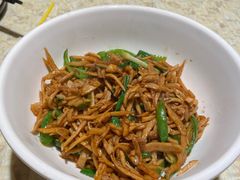 -味上湘菜馆(岳麓山店)