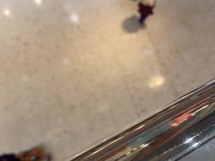 -东荟城名店仓