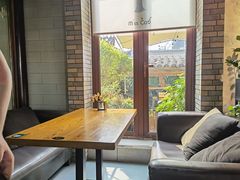 靠窗位-IFIF 如果花園(宽厚里店)