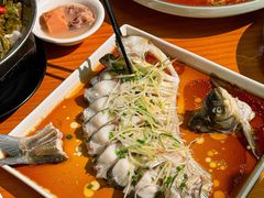 -莲餐厅·湖北菜·潜江小龙虾店(愚园路店)