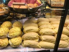 -Caidie Bakery采蝶轩(百越店)