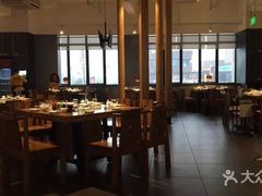 大堂-巴奴毛肚火锅(广益哥伦布店)