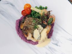 香烤深海鲈鱼-Kathleen's Waitan 凯圣琳江景西餐厅(外滩店)