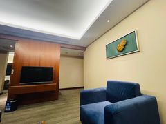 -上海浦东假日酒店