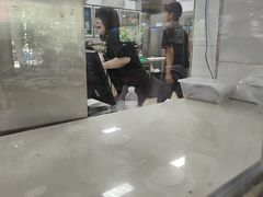 -叶存利海鲜大馅饺子(海宁路总店)
