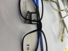 -罗伯特眼镜·蔡司官方授权(罗湖国贸店)