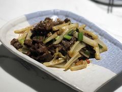 -姜君·千岛湖鱼头馆(浦东大道店)