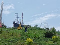 -美心红酒小镇游乐园