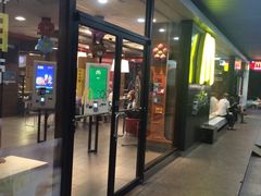 -麦当劳(伟城广场店)