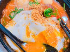 冬阴功鸡翼猪润米线-华嫂冰室(尖沙咀店)