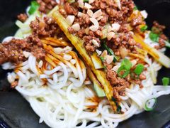 -口口香小吃店