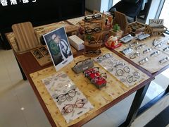 -肆兮眼镜·蔡司·徕卡战略合作店(大坪店)
