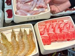 -来龍儿鲜切牛肉自助老火锅