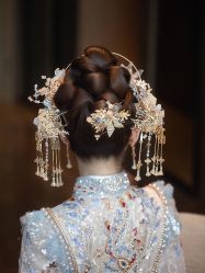 -莫小姐婚纱