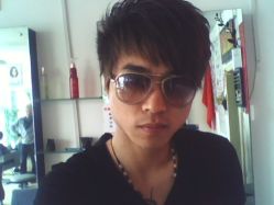 发型师-朋克造型