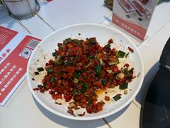 -阿瓦山寨·湘菜现炒·剁椒鱼头王(咸阳总店)