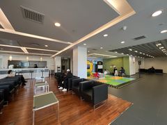 -北京鹏龙大道奔驰4S店(纪家庙店)