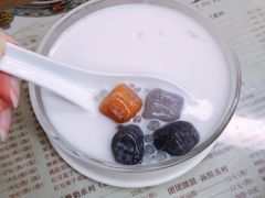 -周大娘牛乳(旧寨古村总店)