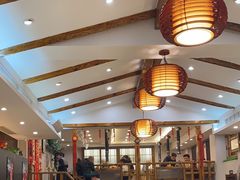 -青瓦餐厅·生鱼片·韩园烤肉(西塔店)