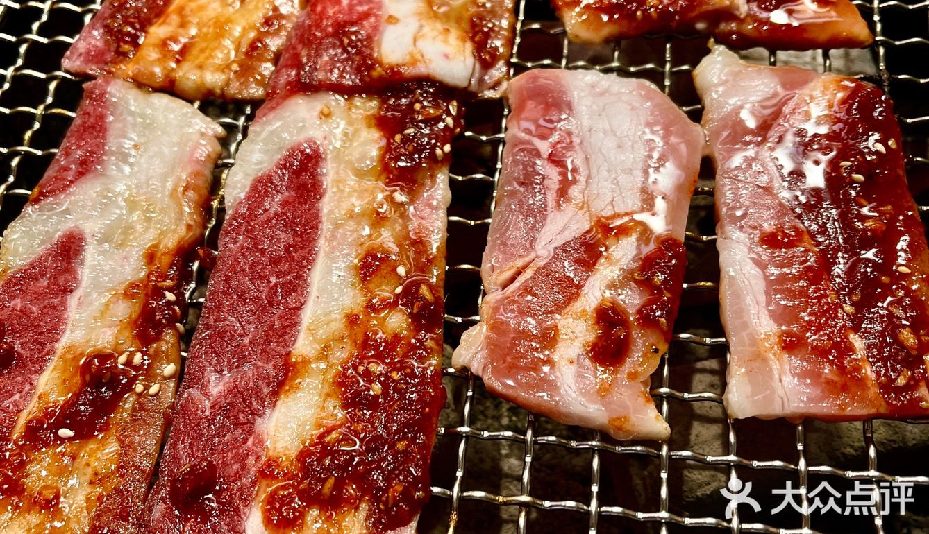 跋山涉水去吃一顿东北烤肉，那感觉真是老好老好了