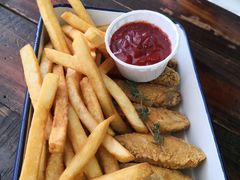 美式风味炸鸡翅配薯条-MIKAKU(万达广场上海宝山店)