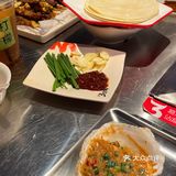 挑战吃遍学校附近50家巨巨巨好吃😋