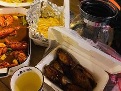 -聚汇三少·龙虾·中餐厅(莫邪路新天地店)