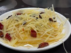 -卢六川汤肉(南方花园店)