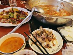 -大理.老字号渝记酸萝卜乌鱼(古城总店)