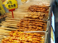 -八一好吃街·高品美食广场