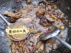 -哈尔滨东北铁锅炖(都督街店)