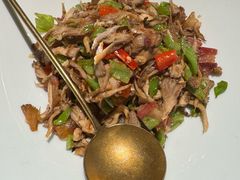 小炒白参腊味-一坐一忘云南菜(卓悦中心)