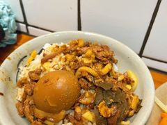 -红猪卤肉饭(大西洋美食城店)