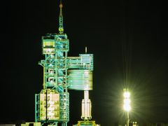 -中国酒泉卫星发射中心