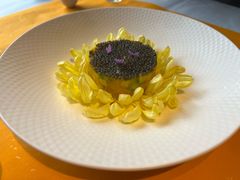 鱼子酱芒果牛油果塔塔-桂语山房(满觉陇店)
