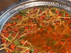 -有红鸡毛店·川菜(建设路店)