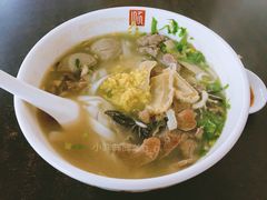-潮镇老尾牛杂(环城西路店)