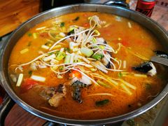 酸汤鱼-古城苗家土菜馆(河景餐厅店)