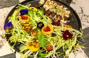 Diane White Sauce Garlic Tenderloin Steak