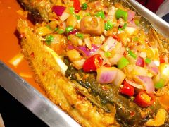 -鸣记脆皮烤鱼·海鲜烤鱼(亿合城店)