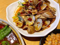 爆炒花蛤-游园觅食记夜市·小龙虾大排档