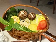 蔬菜篮子-野果与山椒Chill Chili·贵州菜(长寿路店)