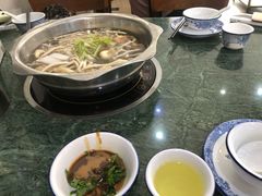 牛骨鲜汤锅-福合诚潮汕牛肉火锅(西丽分店)