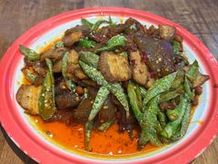 -佬缸炮江湖川菜(玉林店)